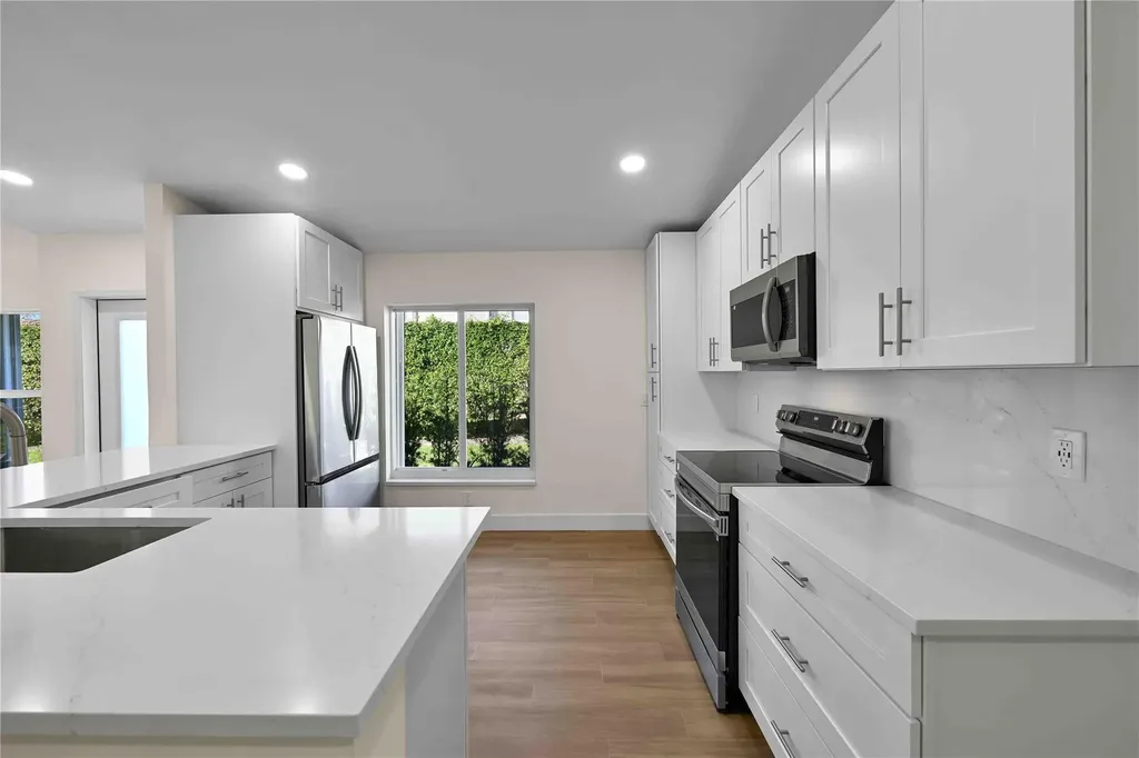 11766 NW 57th Street Coral Springs FL 33076
