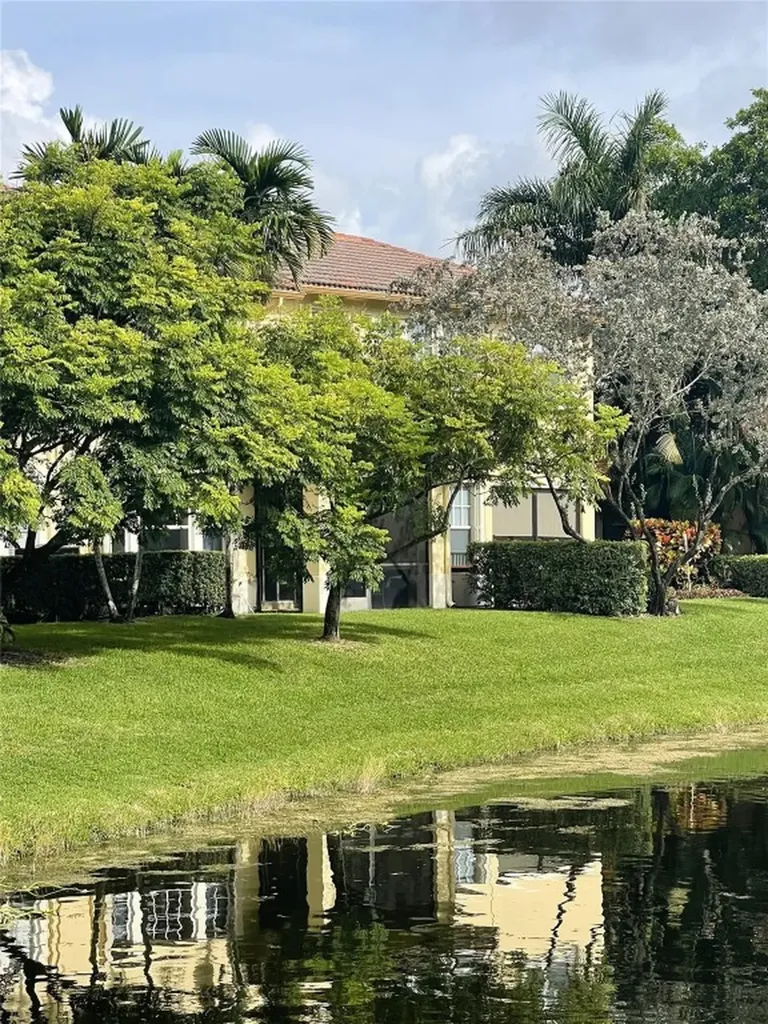 5780 NW 120th Avenue Coral Springs FL 33076