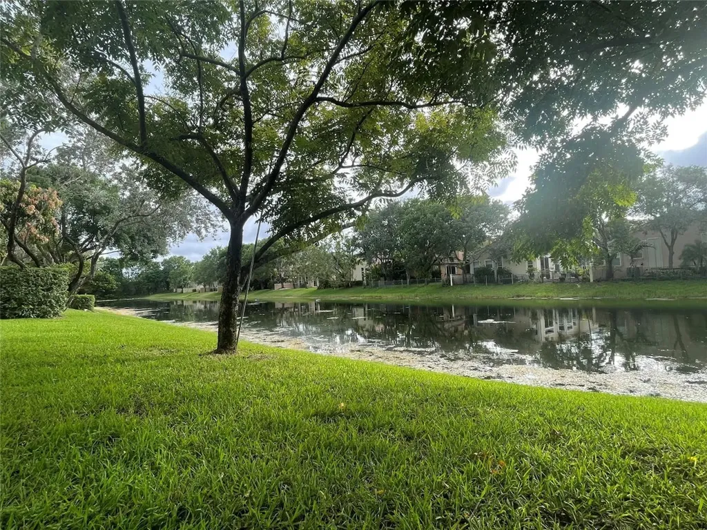 5780 NW 120th Avenue Coral Springs FL 33076