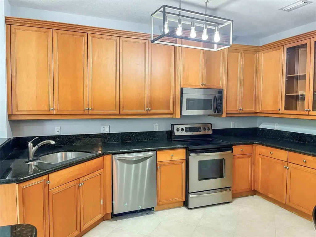 5780 NW 120th Avenue Coral Springs FL 33076