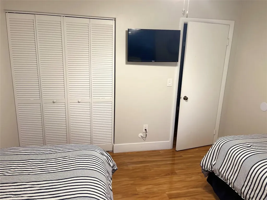 9871 NW 2nd Court Plantation FL 33324