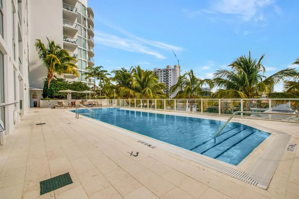 401 N Birch Road Fort Lauderdale FL 33304