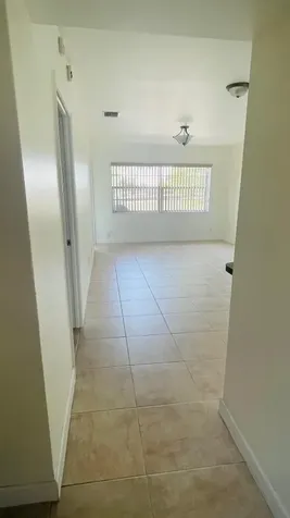 5111 W Oakland Park Boulevard Lauderdale Lakes FL 33313