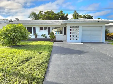 8406 NW 57th Court Tamarac FL 33321