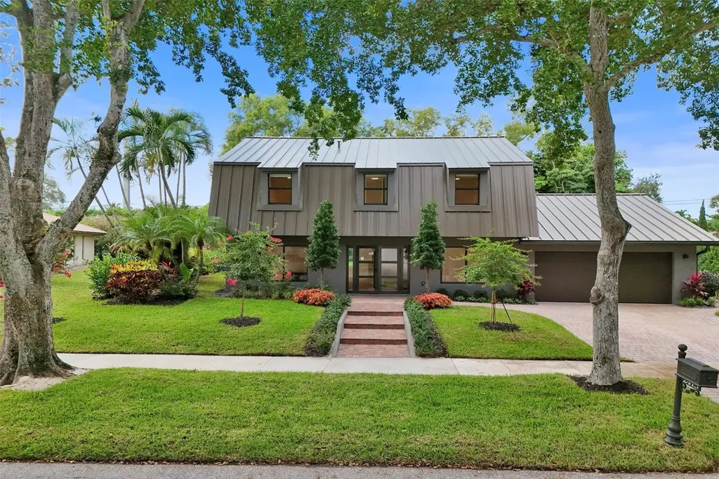 2413 NW 32nd Street Boca Raton FL 33431