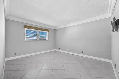 1775 N Andrews Square Fort Lauderdale FL 33311