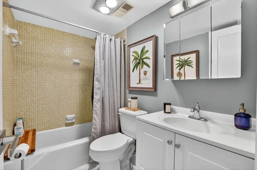 1537 E Hillsboro Boulevard Deerfield Beach FL 33441