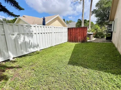7321 NW 38th Court Coral Springs FL 33065