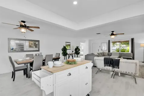 214 SE 6th Street Dania Beach FL 33004