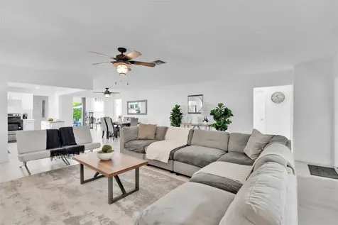 214 SE 6th Street Dania Beach FL 33004