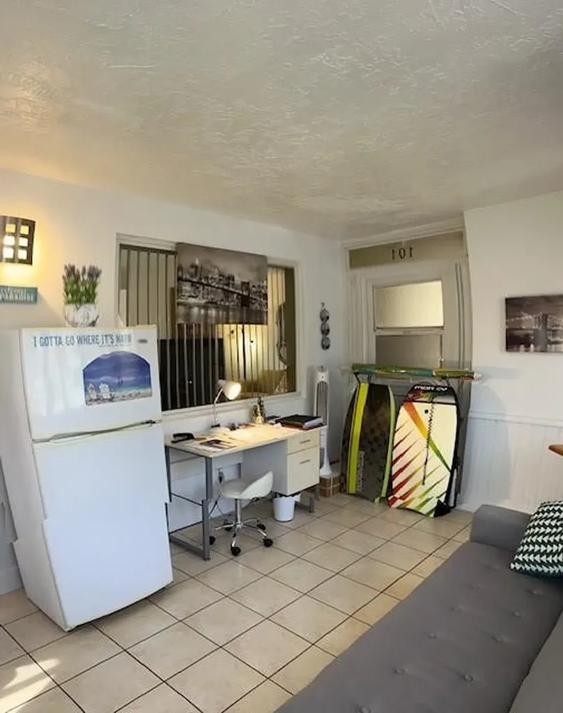 2145 Pierce Street Hollywood FL 33020