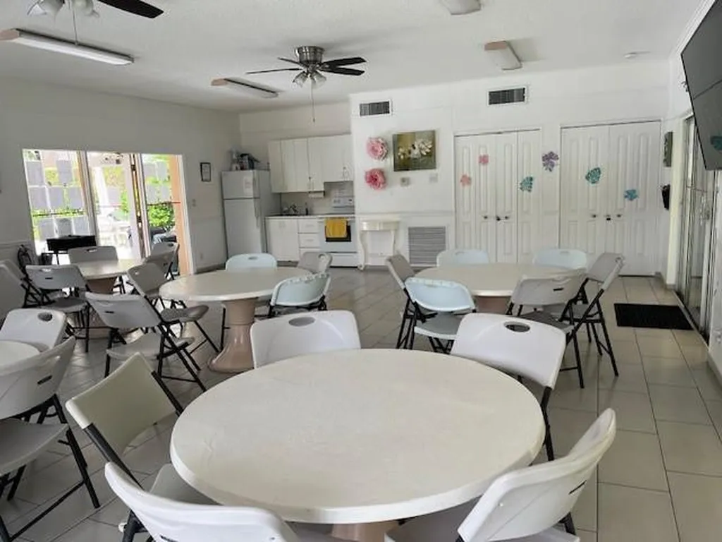 2145 Pierce Street Hollywood FL 33020
