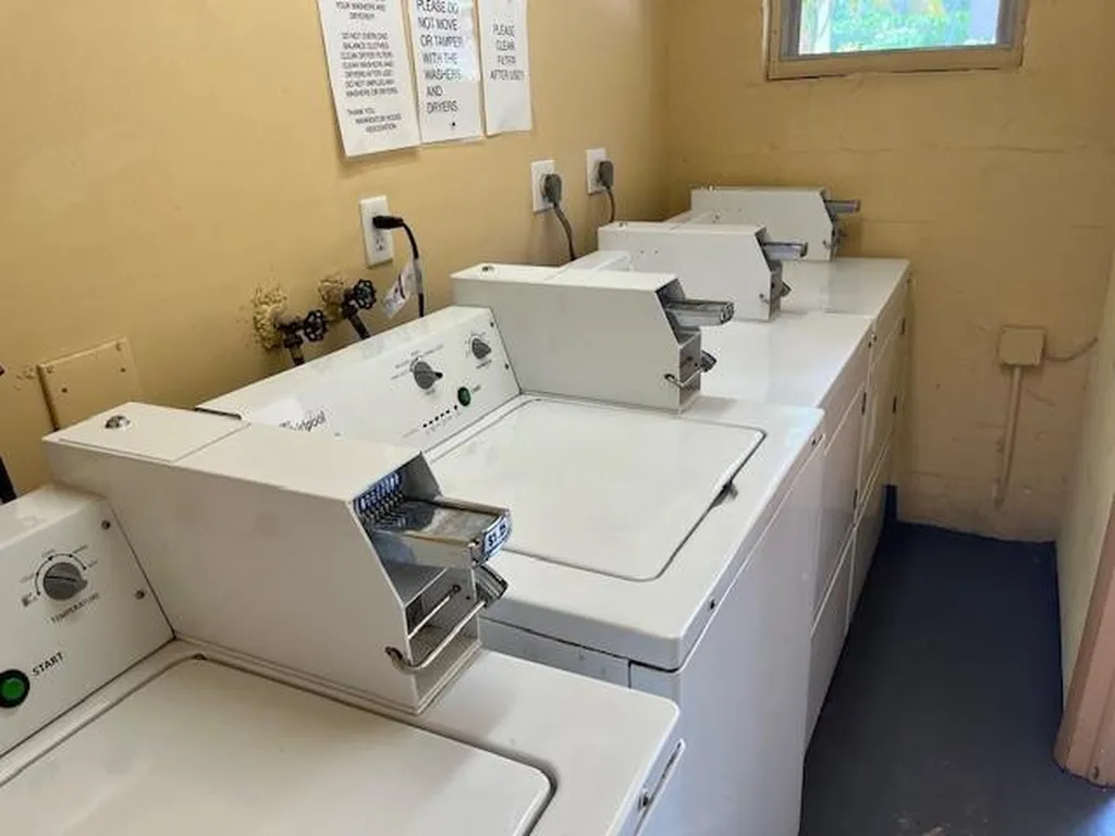 2145 Pierce Street Hollywood FL 33020