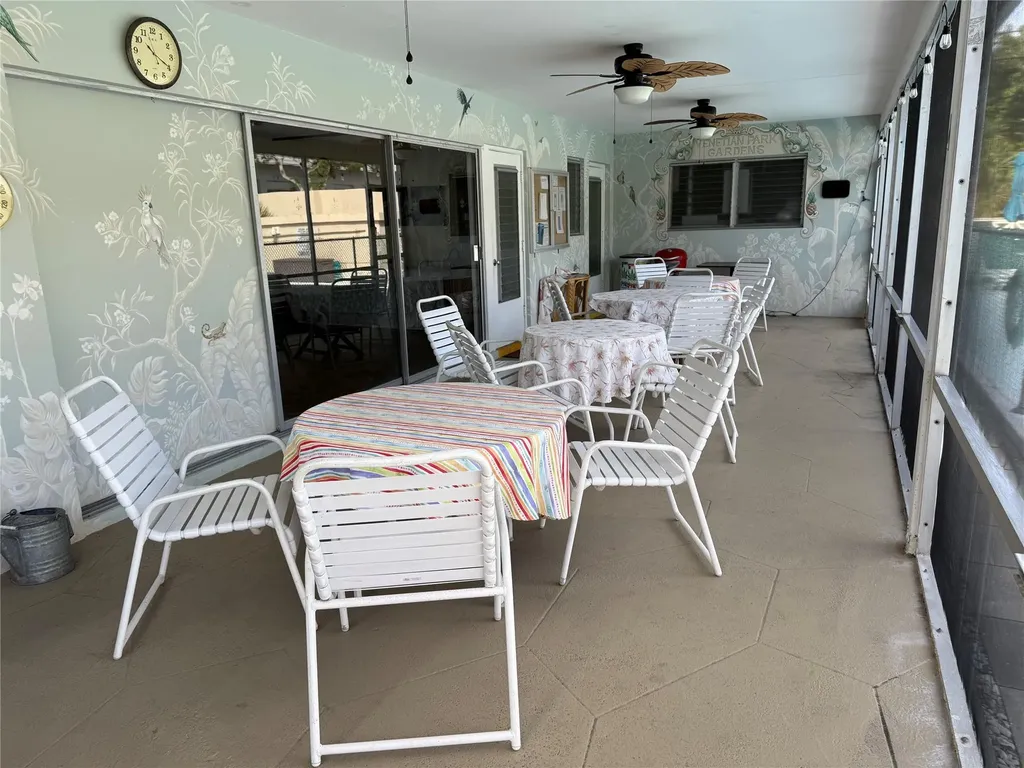 2131 NE 42nd Court Lighthouse Point FL 33064