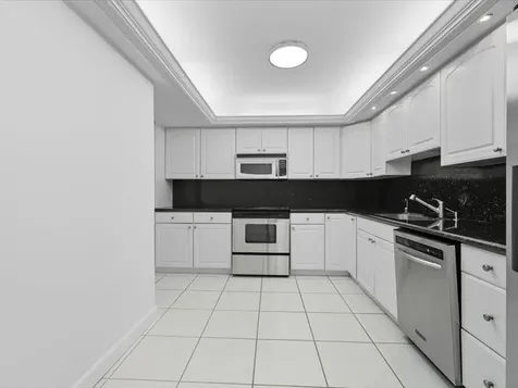 4900 N Ocean Boulevard Lauderdale By The Sea FL 33308