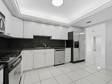 4900 N Ocean Boulevard Lauderdale By The Sea FL 33308