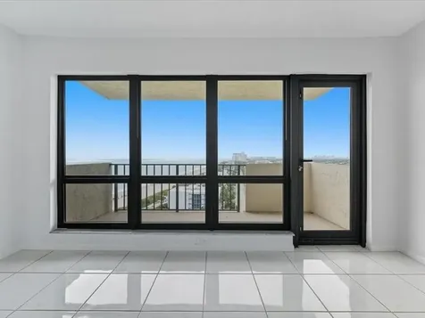 4900 N Ocean Boulevard Lauderdale By The Sea FL 33308
