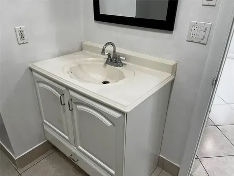 8149 Lagos De Campo Boulevard Fort Lauderdale FL 33321