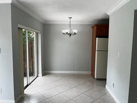 8149 Lagos De Campo Boulevard Fort Lauderdale FL 33321