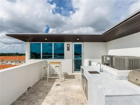 240 Shore Court Lauderdale By The Sea FL 33308