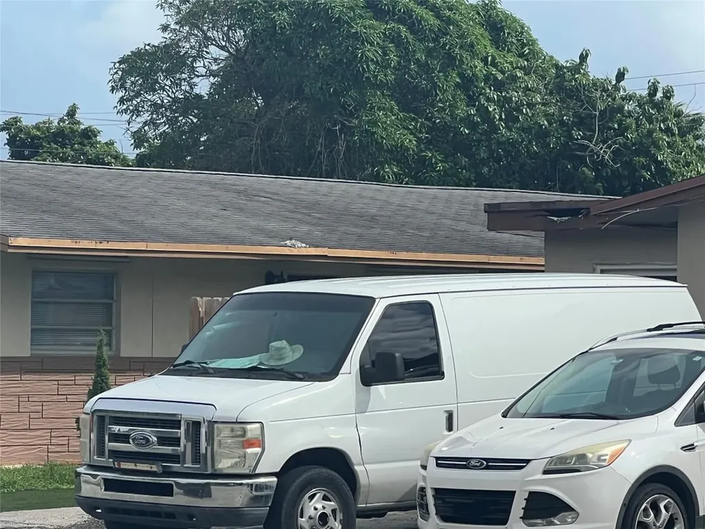 340-400 NE 44th Street Deerfield Beach FL 33064