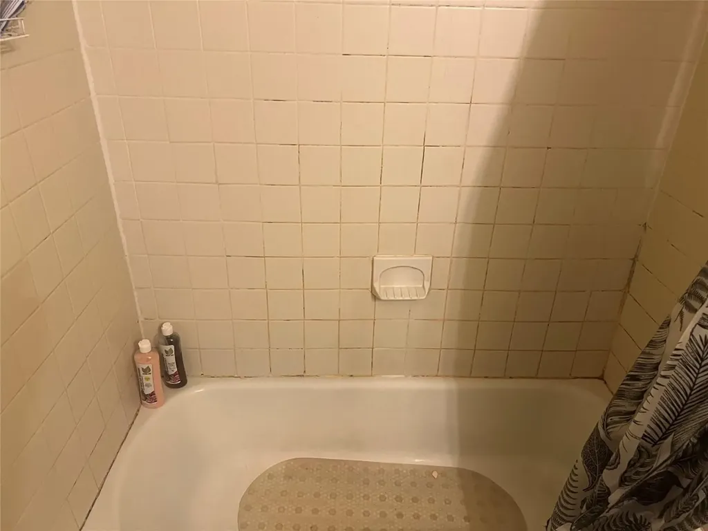 340-400 NE 44th Street Deerfield Beach FL 33064