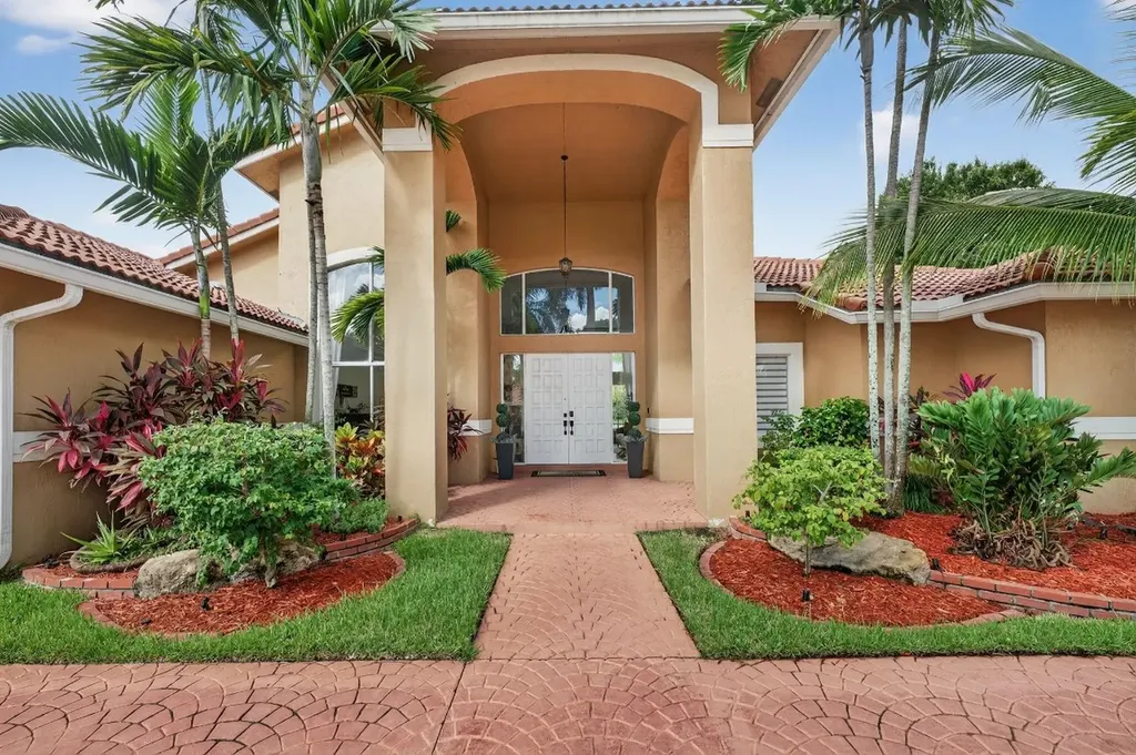 10211 NW 50th Place Coral Springs FL 33076