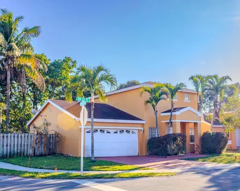 9462 NW 52nd Place Sunrise FL 33351