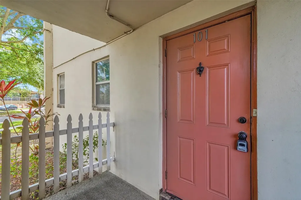 2901 Sunrise Lakes Drive Fort Lauderdale FL 33322