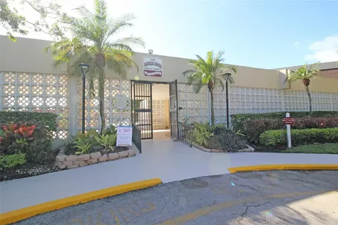 2901 Sunrise Lakes Drive Fort Lauderdale FL 33322