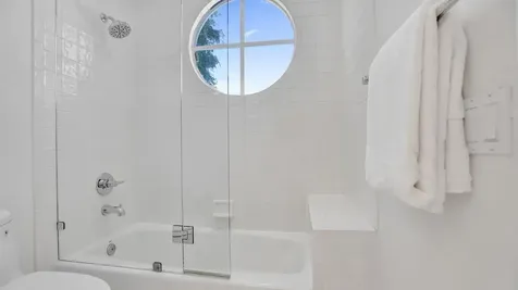 2760 Pinehurst Weston FL 33332