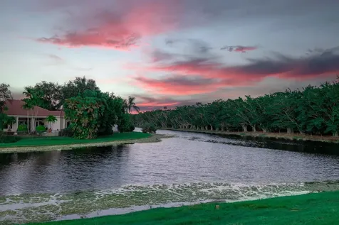 2760 Pinehurst Weston FL 33332