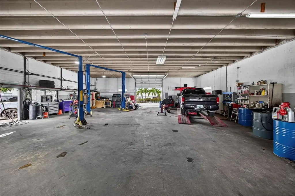 1101 NE 8th Avenue Fort Lauderdale FL 33304