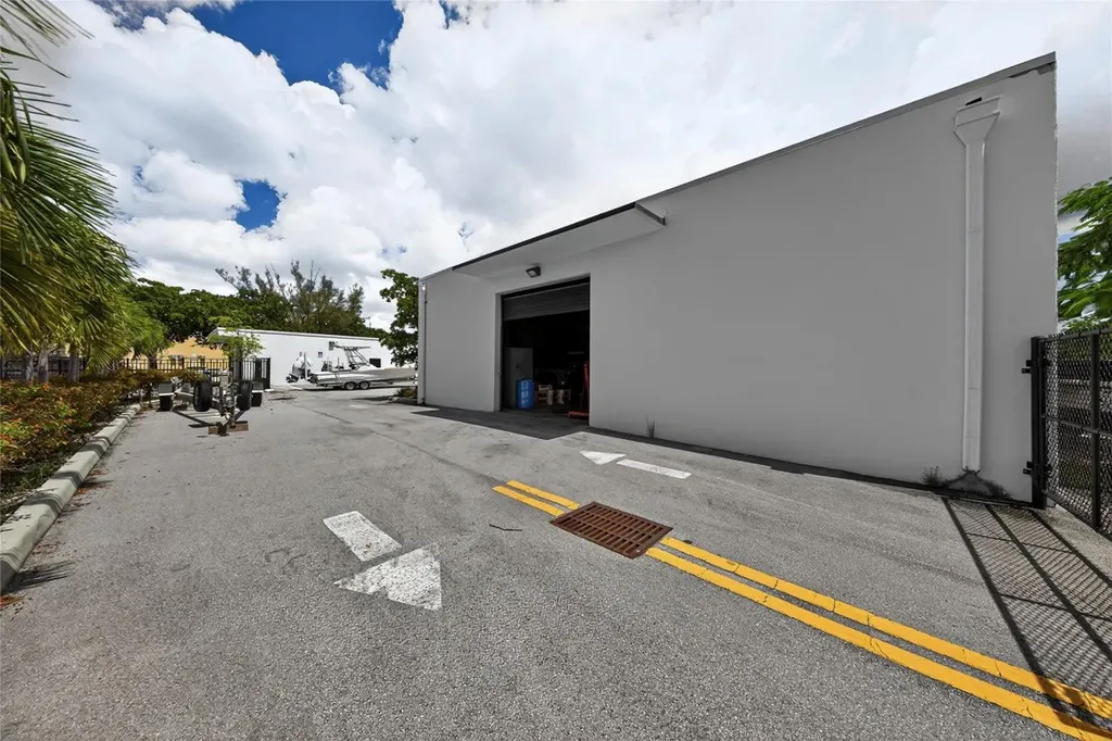 1101 NE 8th Avenue Fort Lauderdale FL 33304