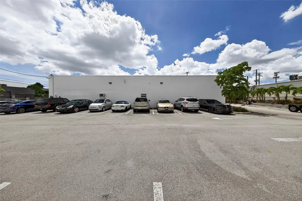 1101 NE 8th Avenue Fort Lauderdale FL 33304
