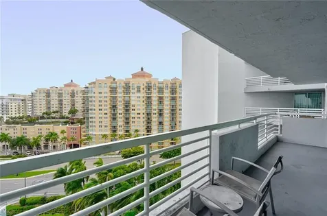 2670 E Sunrise Boulevard Fort Lauderdale FL 33304