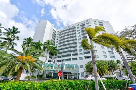 2670 E Sunrise Boulevard Fort Lauderdale FL 33304