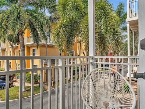 2329 Vintage Drive Lighthouse Point FL 33064