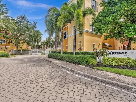 2329 Vintage Drive Lighthouse Point FL 33064