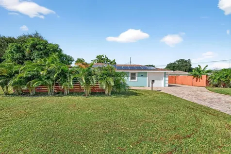 1201 N Tyrone Boulevard FL 33710