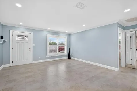 1201 N Tyrone Boulevard FL 33710