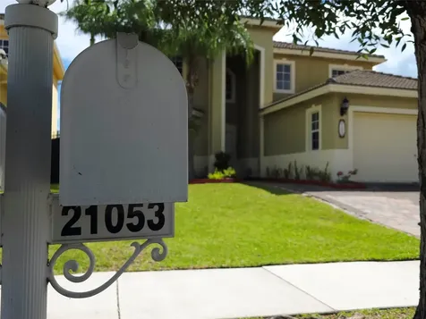 21053 SW 88th Place Cutler Bay FL 33189