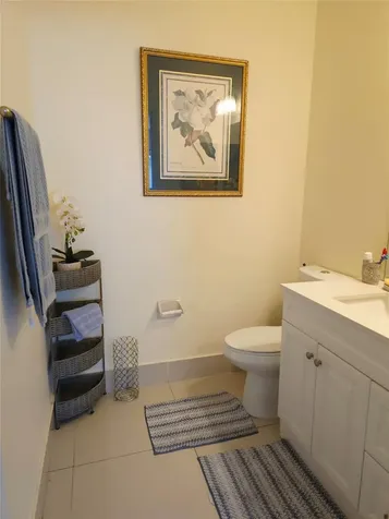 21053 SW 88th Place Cutler Bay FL 33189