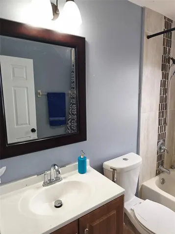 21053 SW 88th Place Cutler Bay FL 33189