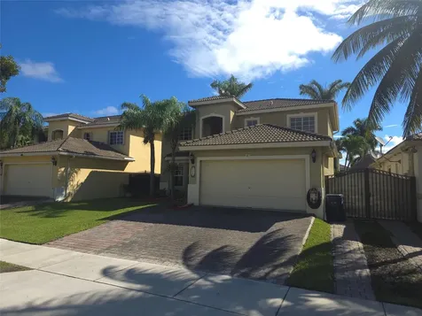 21053 SW 88th Place Cutler Bay FL 33189
