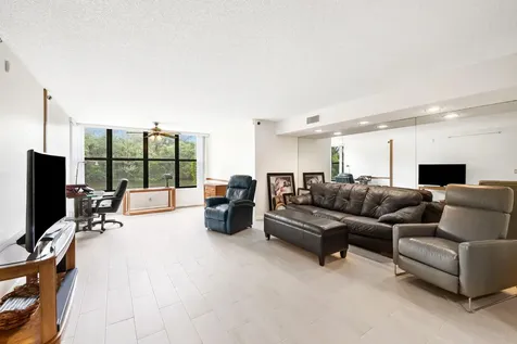 2908 Carambola Circle Coconut Creek FL 33066