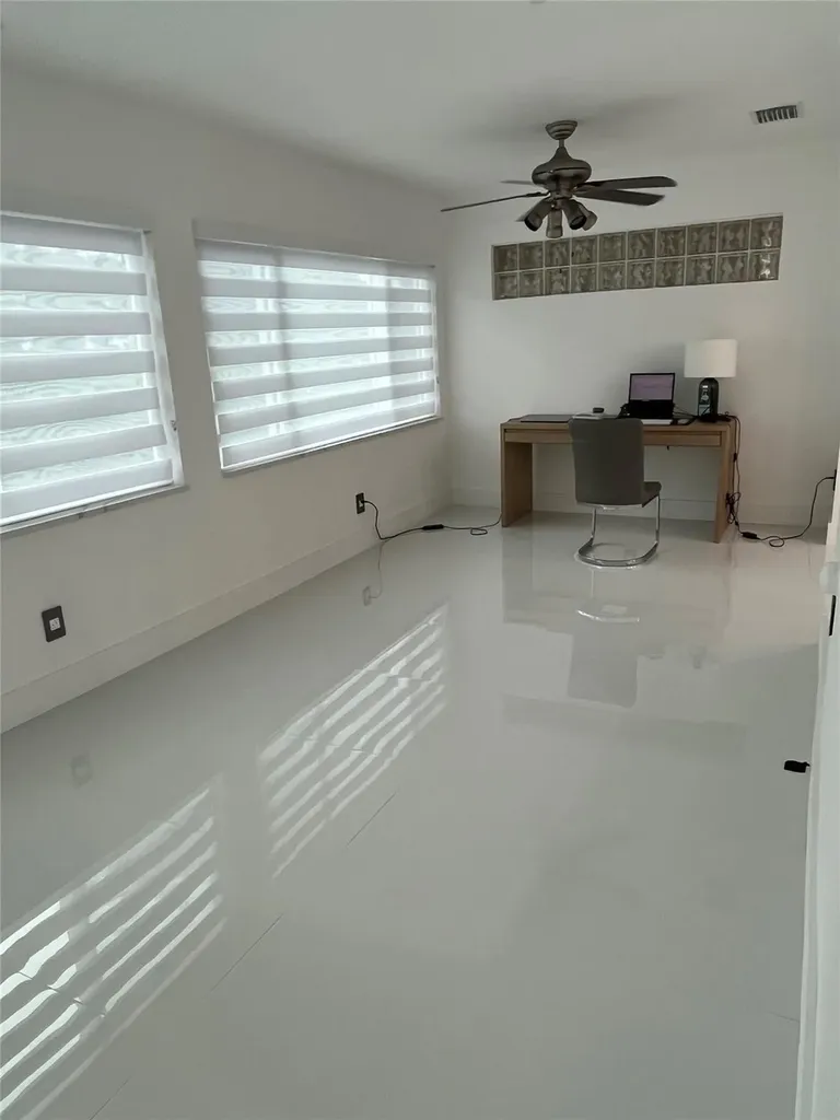 8952 NW 25th Court Coral Springs FL 33065