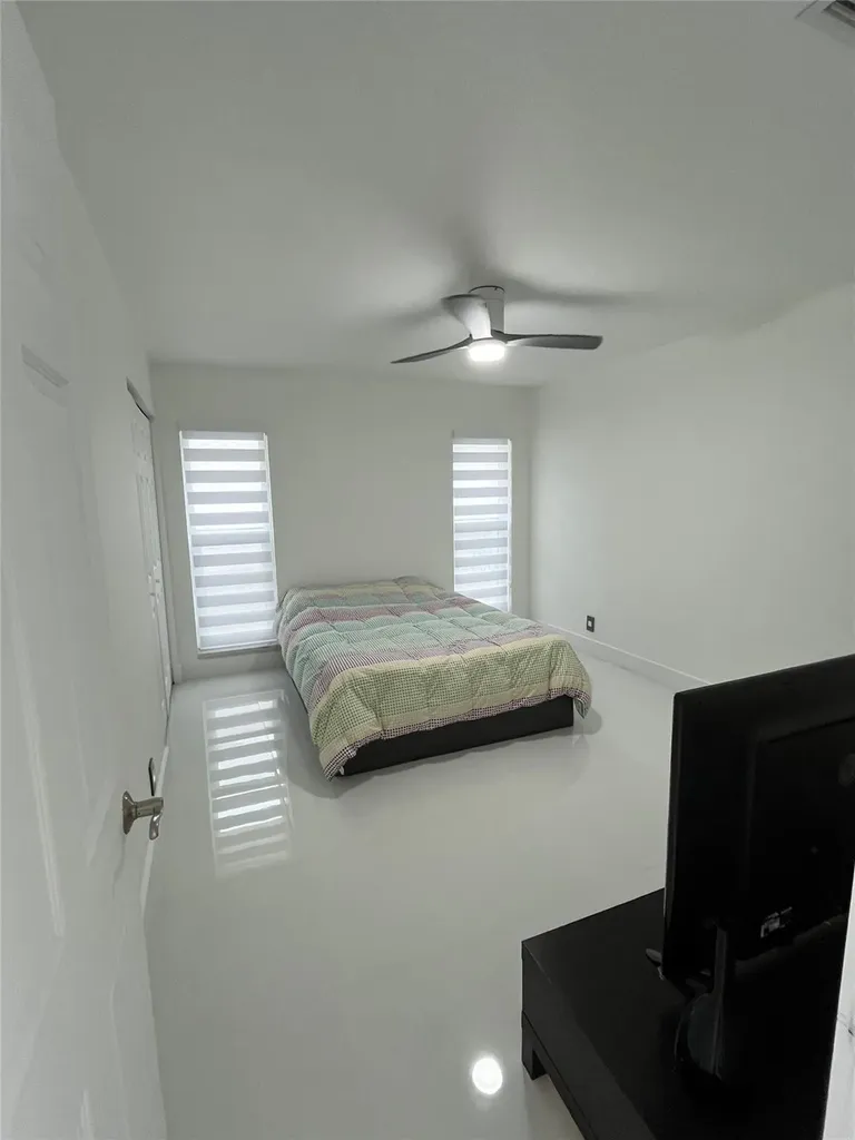 8952 NW 25th Court Coral Springs FL 33065