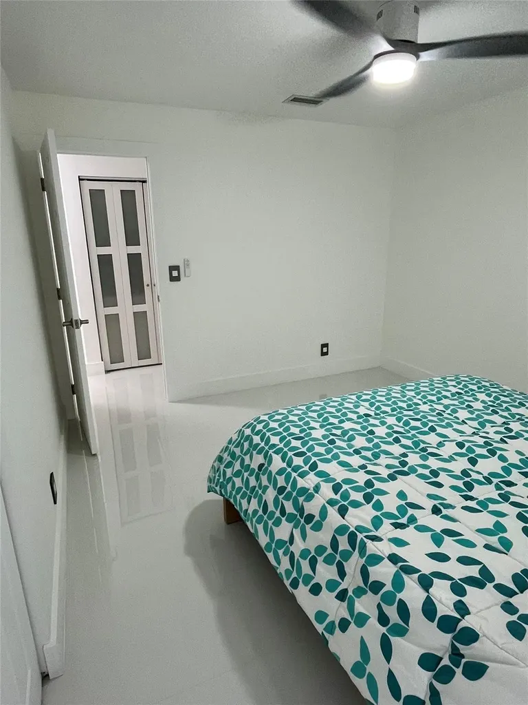 8952 NW 25th Court Coral Springs FL 33065
