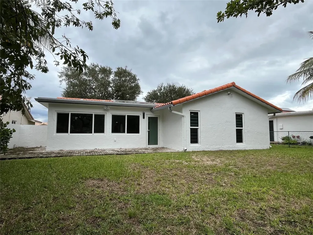8952 NW 25th Court Coral Springs FL 33065